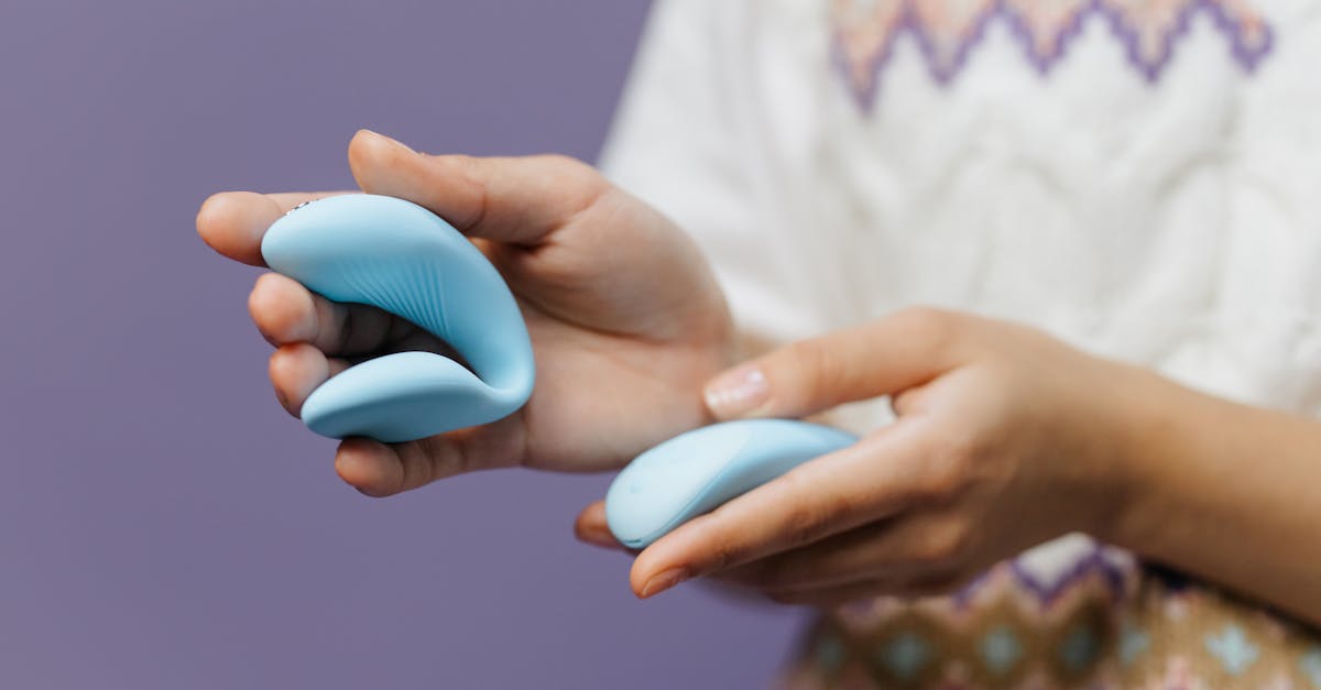 découvrez notre sélection variée de sex toys pour pimenter vos moments intimes. que vous soyez novice ou expert, trouvez le jouet parfait qui répondra à vos désirs et à vos fantasmes. explorez le plaisir sous toutes ses formes en toute sécurité et discrétion.