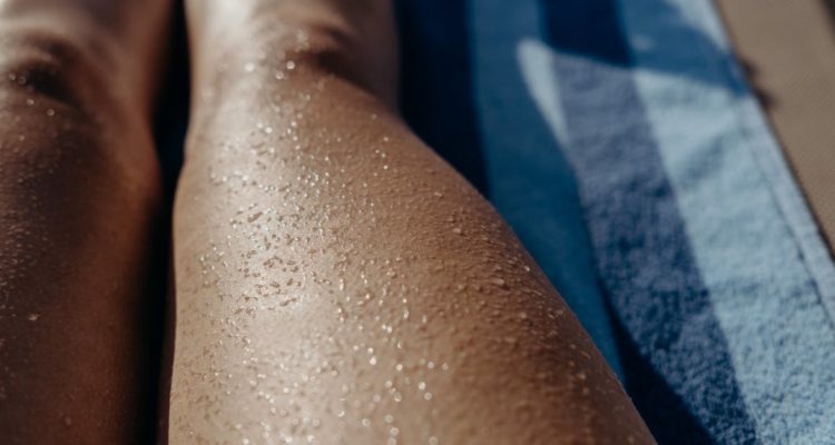 découvrez l'impact de l'exposition au soleil sur votre santé, les bienfaits de la vitamine d, ainsi que les précautions à prendre pour profiter du soleil en toute sécurité.