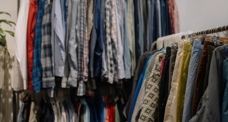 découvrez la mode durable : conseils, astuces et inspirations pour adopter un style éthique et respectueux de l'environnement tout en restant tendance.